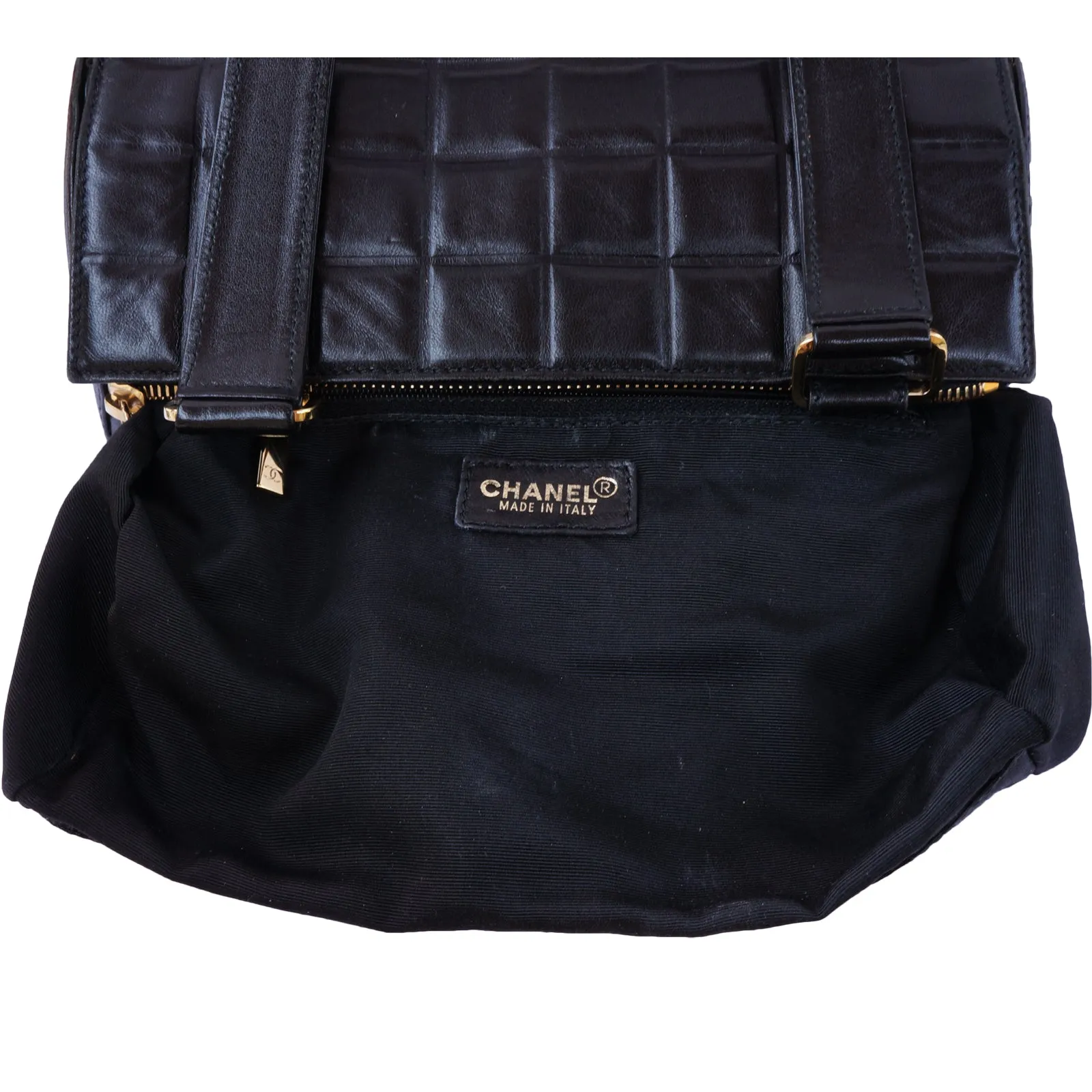 CHANEL QUILTED LEATHER BARREL BAG