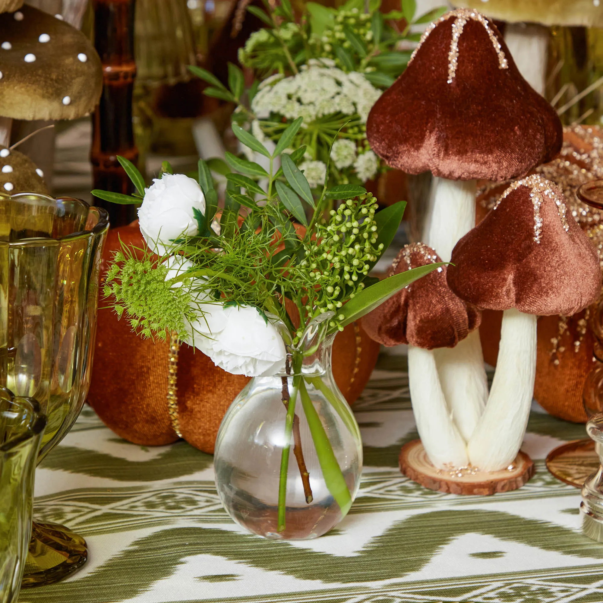 Chocolate Glitter Velvet Mushroom (Pair) - 25cm