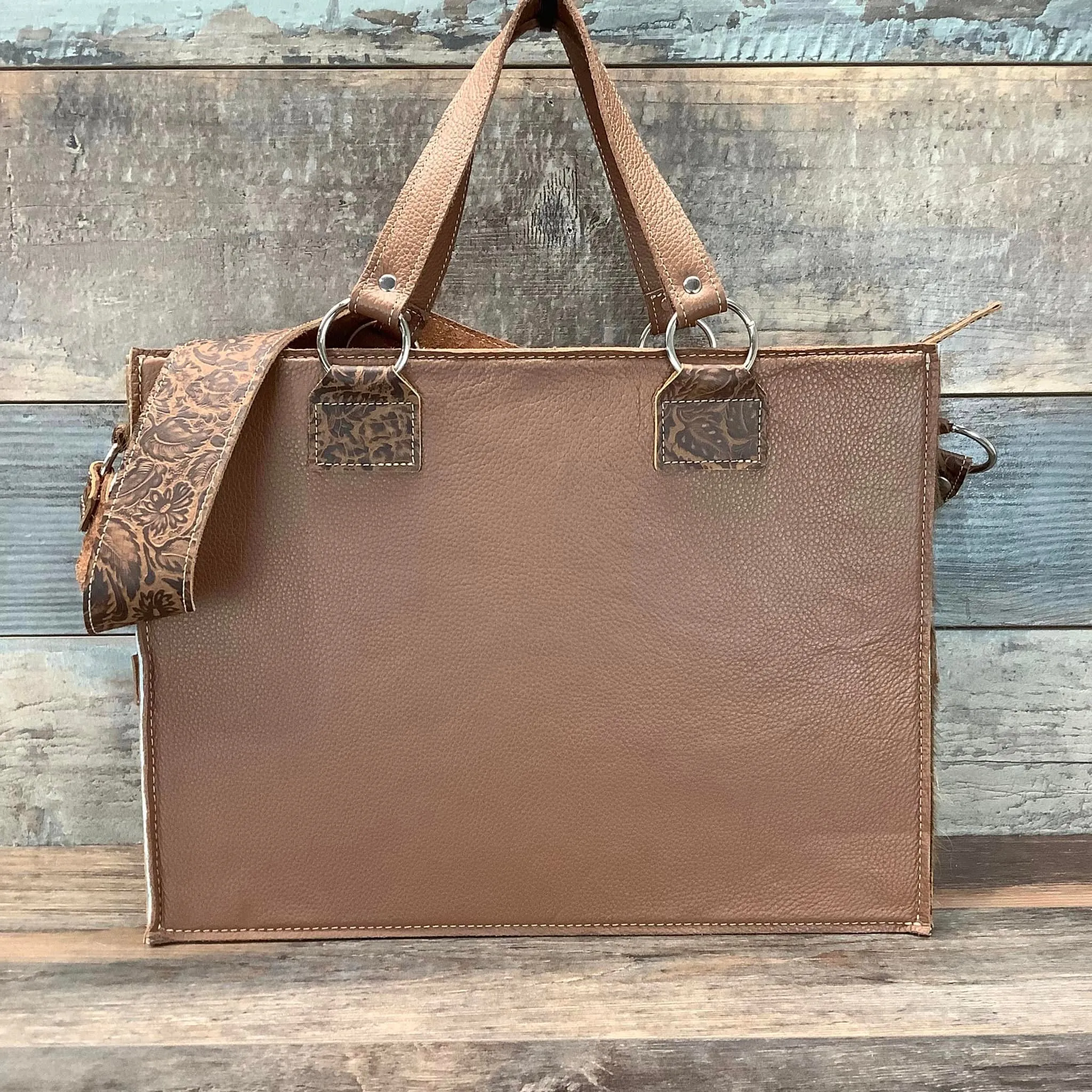 Get Outta Town Hybrid Tote #51543